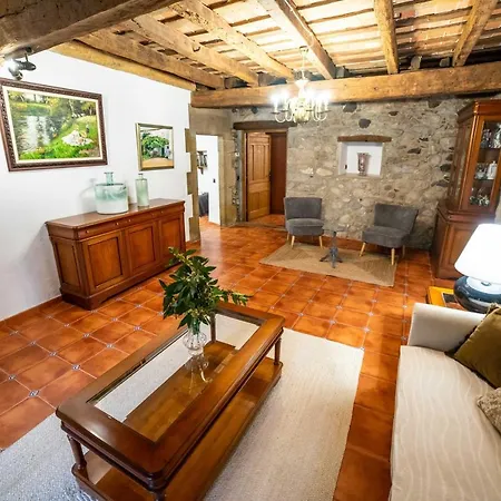 Apartment Mas Vedruna Les Planes d'Hostoles