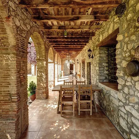 Apartment Mas Vedruna Les Planes d'Hostoles