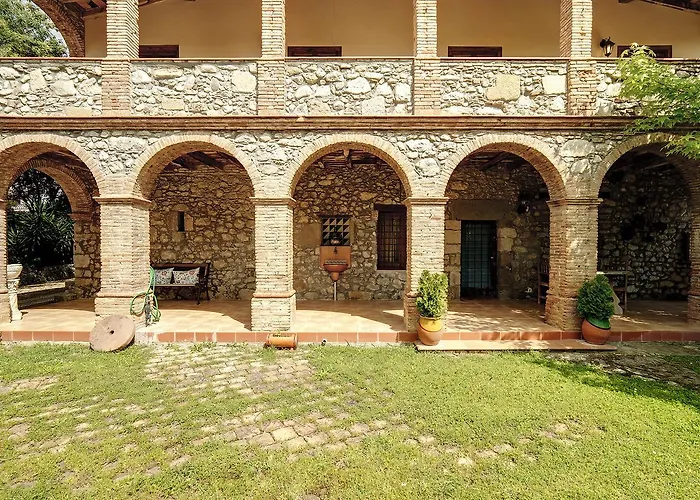 Mas Vedruna Apartment *